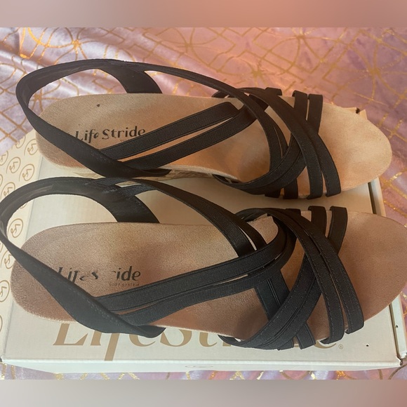 LifeStide Black Wedges Size 8 1/2 - Picture 5 of 7